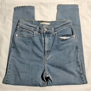 Levi's Women's High Waisted Taper 28 x 26 Blue Stretch Denim Jeans